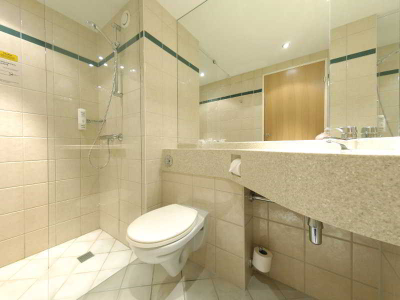 Travelodge Glasgow Airport Hotel Екстер'єр фото