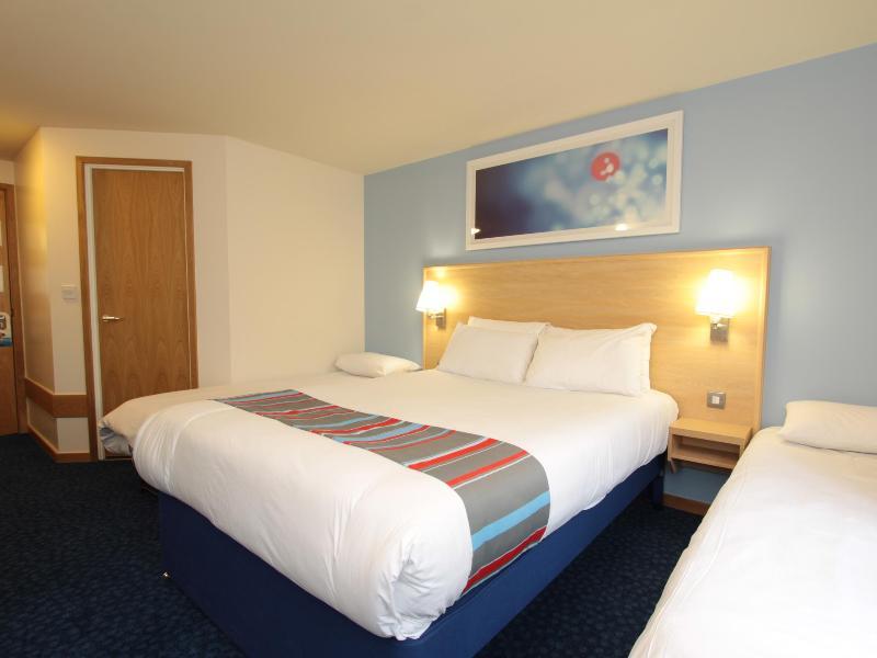 Travelodge Glasgow Airport Hotel Екстер'єр фото